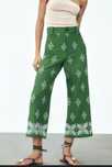 Укороченные брюки от фирмы Zara на размер 48-50