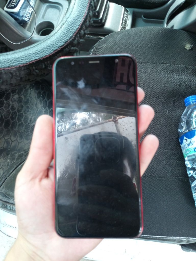 Arzon tel sevganlarga Samsung j6 sotiladi