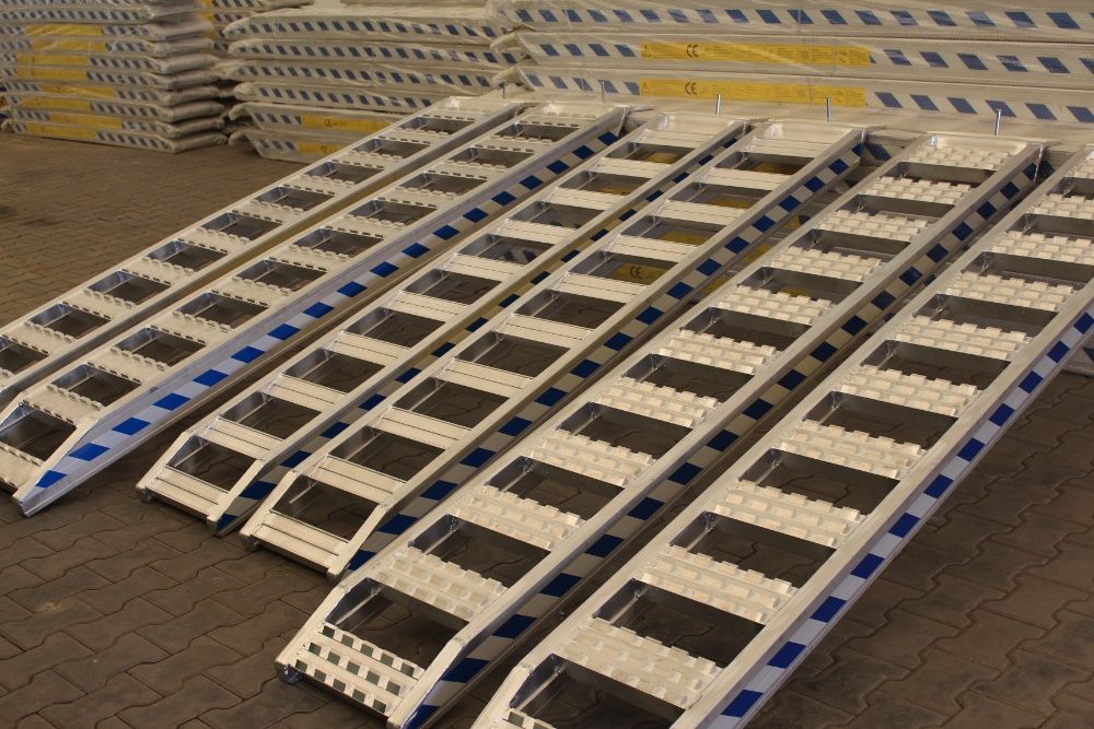 Rampe aluminiu pt incarcare utilaje,auto,moto,lize