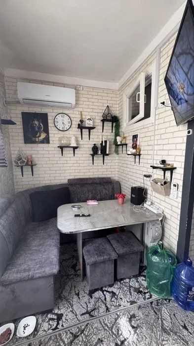 2-х ком. квартир, 2/2/2, в Спутник 9 (Сергели), 42 м². Дом деревянный