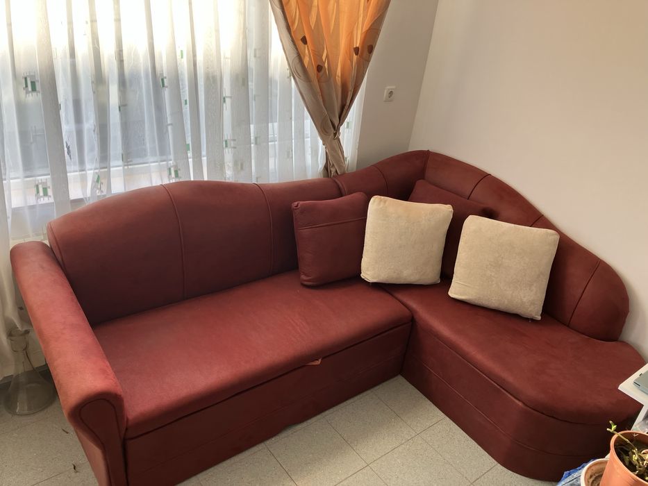 Ъглов разтегаем диван