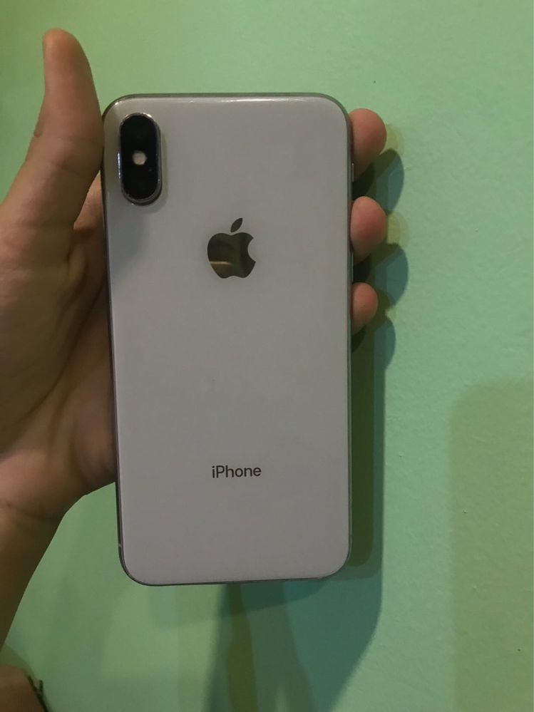 Iphone X капацитет 100%