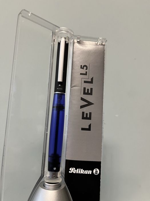 Pelikan Level L5 Blue & Silver химикал писец