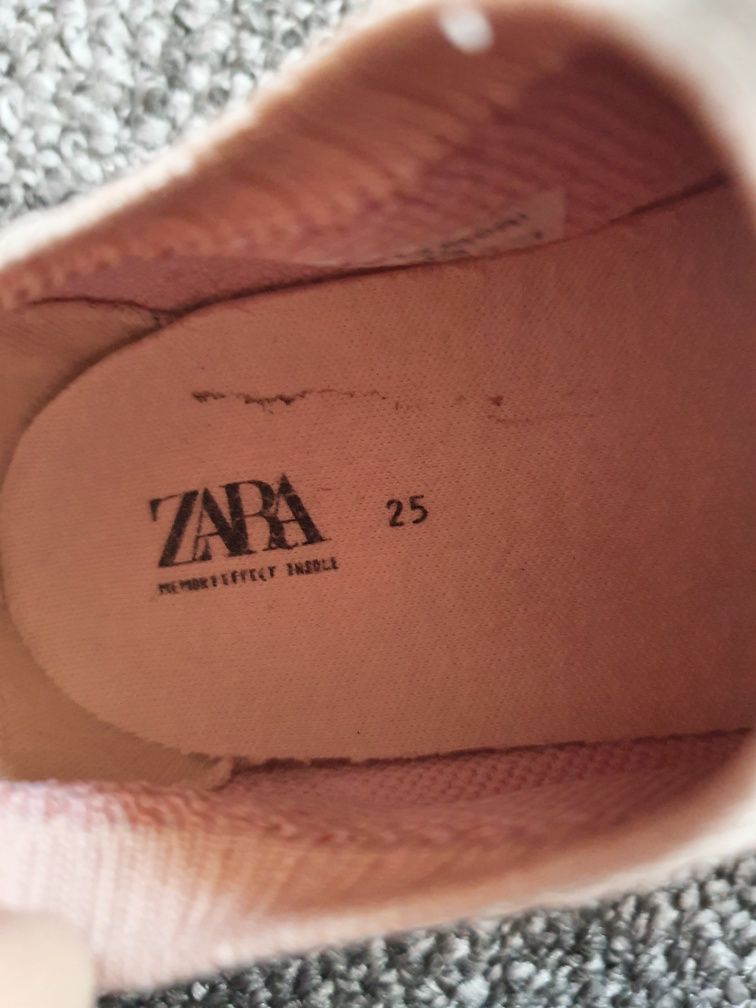 Papuci Zara, marimea 25