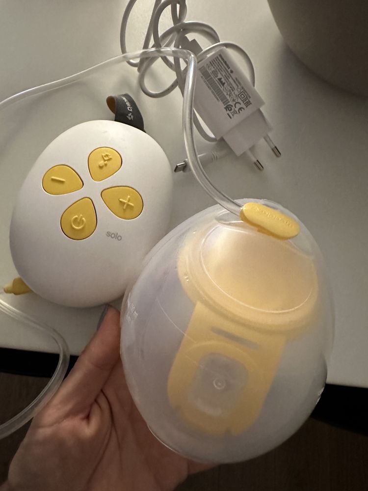 Pompa de san Medela Solo Handsfree model 2024