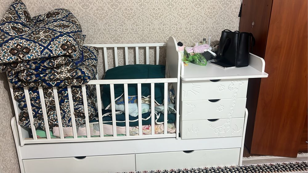 Продам детский кровать манеж хорошем состоянии