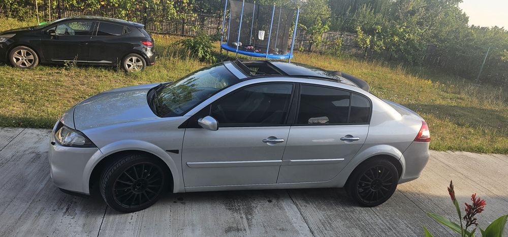 Renault megane sedan 2007 kit rs
