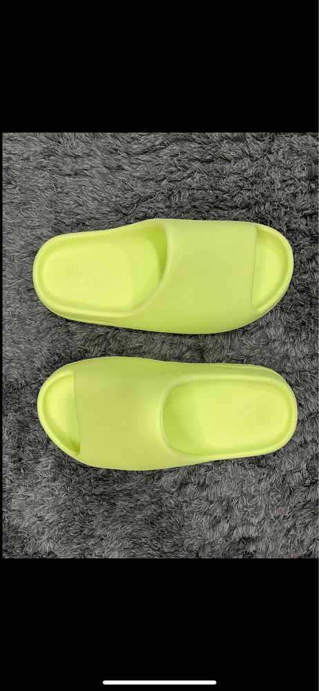 Adidas Yeezy Slide Green Glow