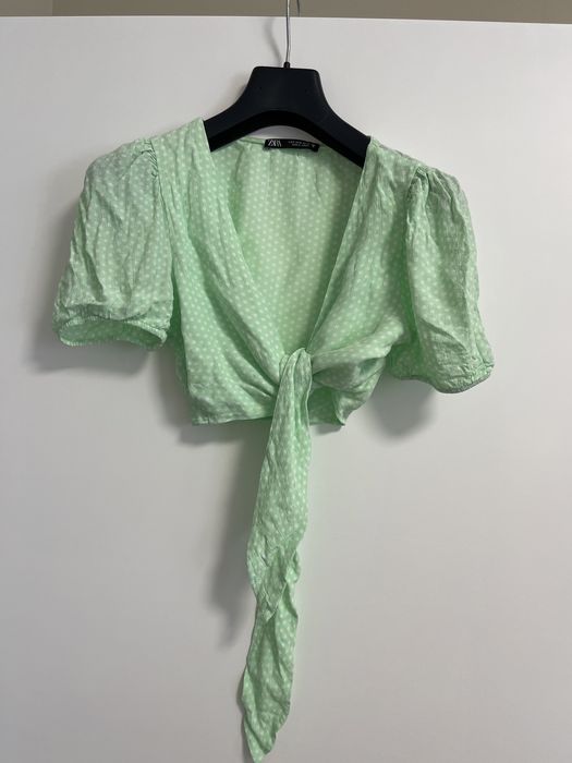 Потници, тениски и рокли Zara Karl Lagerfeld