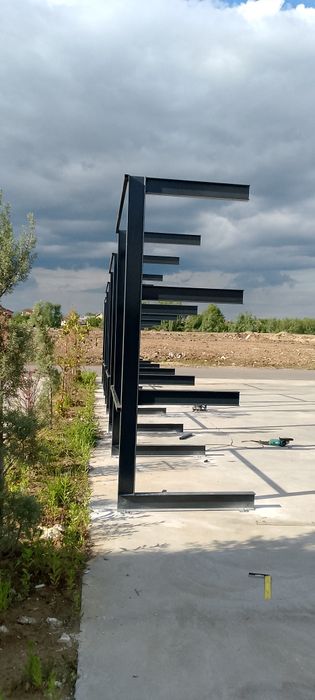 Vindem candilevere metalice