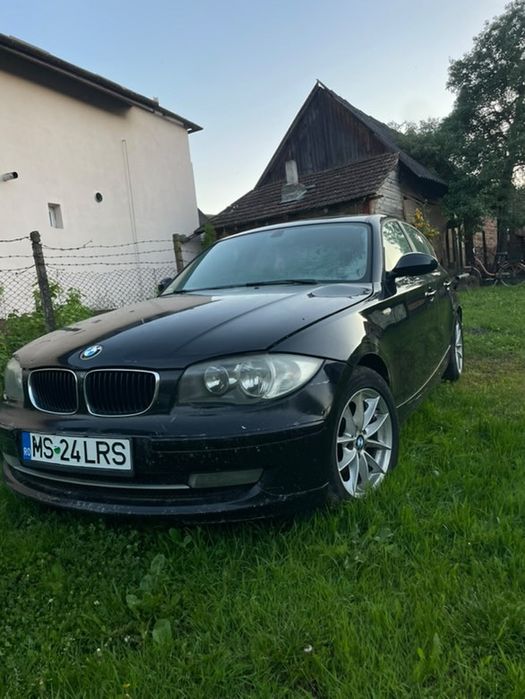 Bmw seria 1 , an 2007 DEFECT