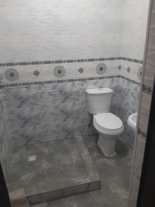 Продаю Дом 4.комнаты 1,8 сотки Авиасозлар Дубовая евро пол ключ.новый