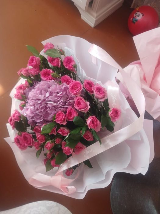 Роза цветы 10'000-15'000