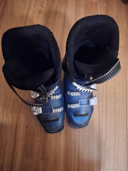 vand clapari ski head copii 10-12 ani   23 cm interior marime 35-36