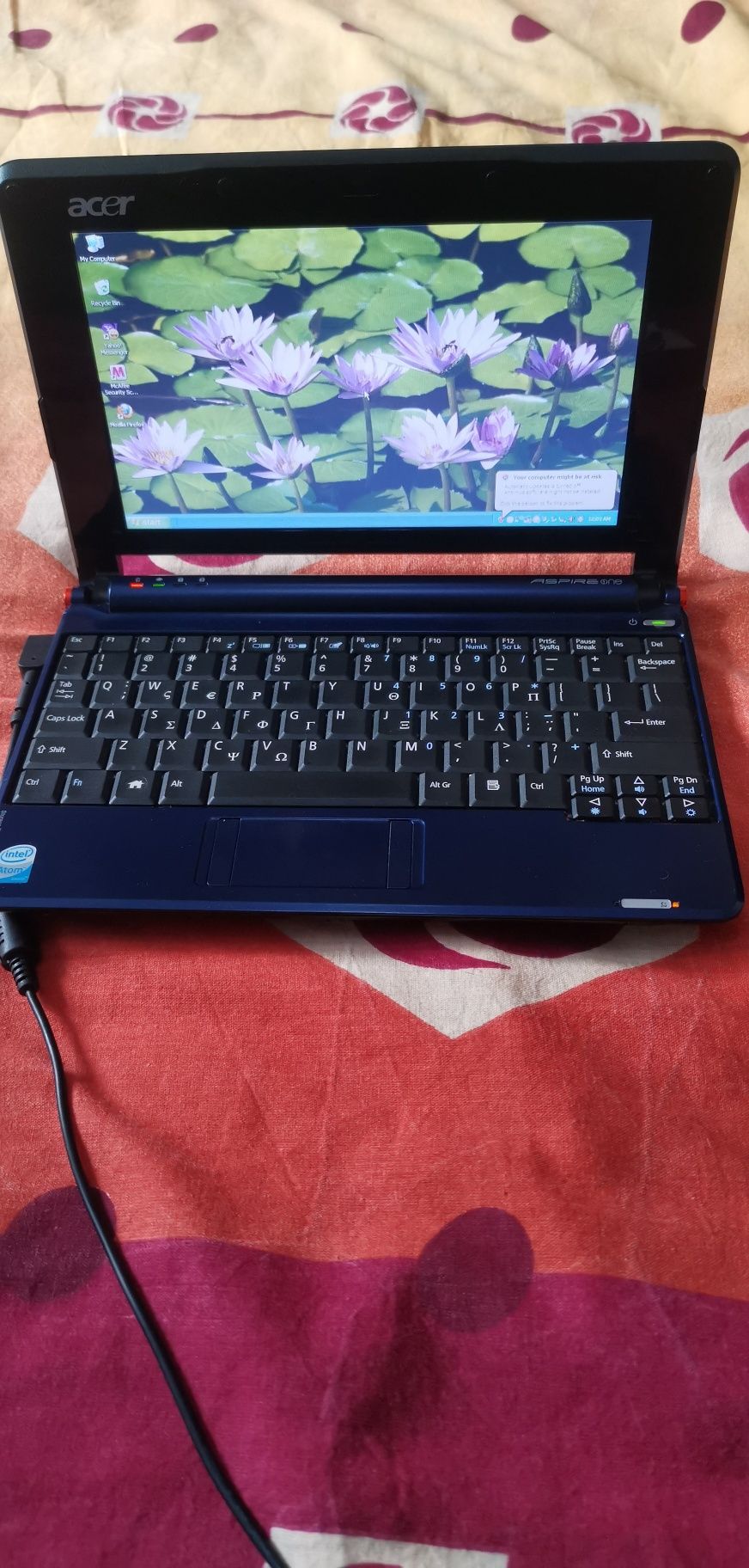 Netbook Acer Aspire One AOA110-mini laptop acer inspire