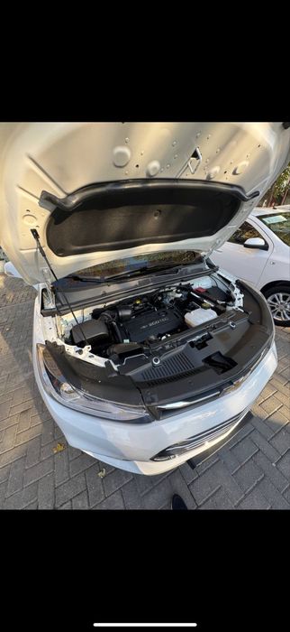 Tracker 1 Premier Full