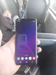 Продам телефон Samsung s9+ память 64гб