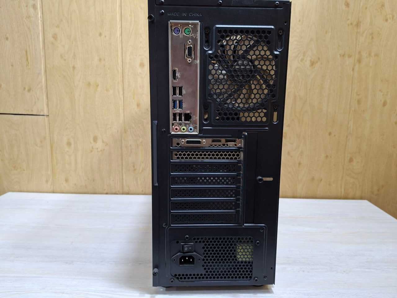 Продается игровой комплект
