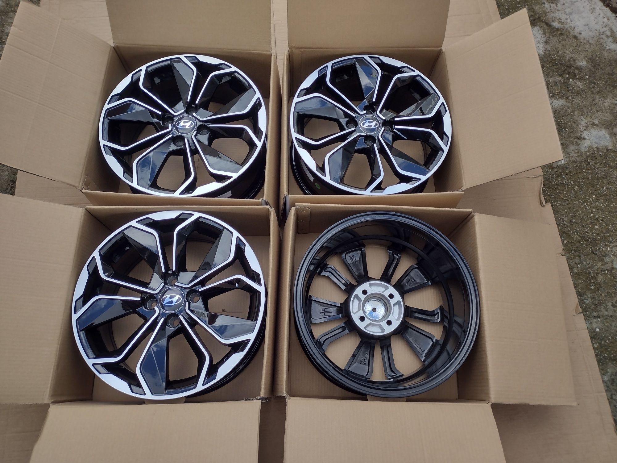 Jante R15 R16 Hyundai i10 i20, Accent , Getz, Bayon 4 x 100 R15