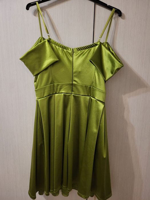 Rochie verde eleganta, ocazie