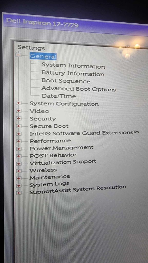 Dell inspiron 17- 7779  2in 1
