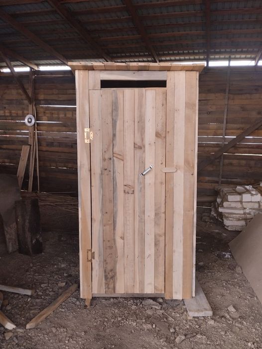 Продам  туалеты .