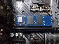Срочно продам SSD m2 на 1 терабайт от Kingston