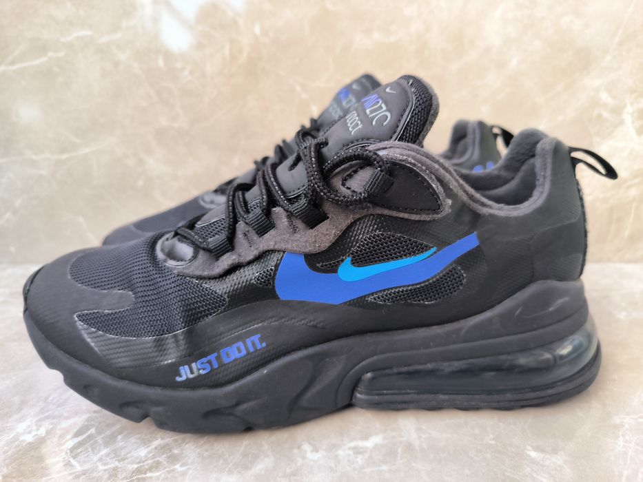Nike Air Max 270 React номер 42,5