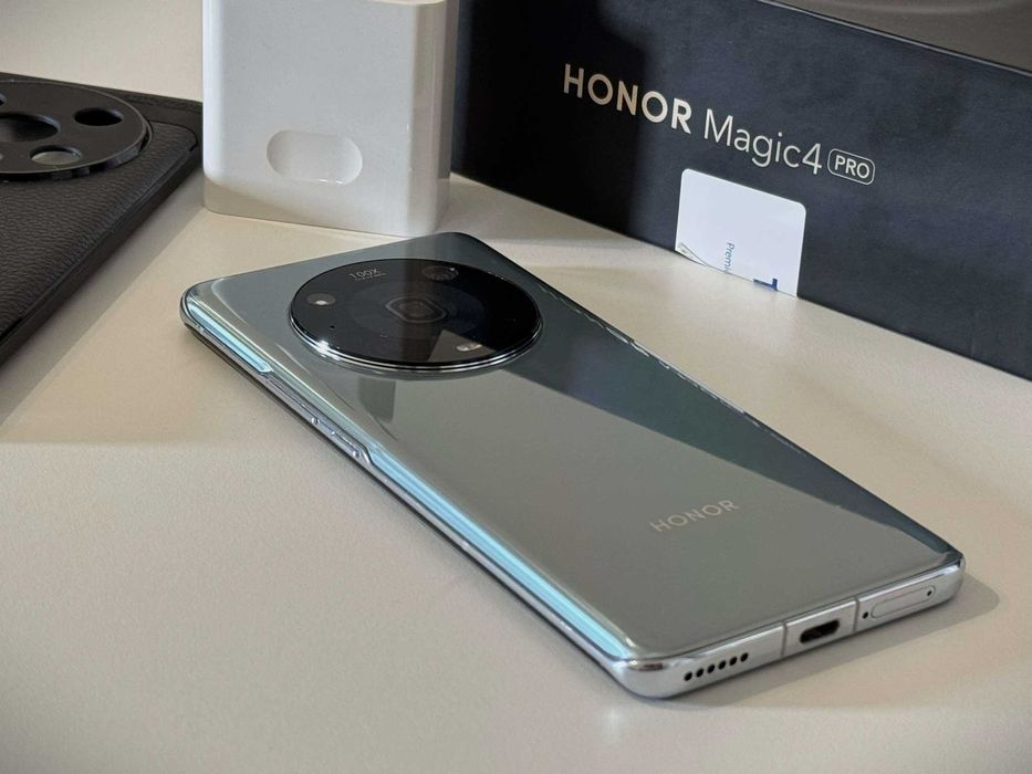 Бартер!Като НОВ! Honor Magic 4 Pro 8/256GB Cyan (Зелен) + 100W
