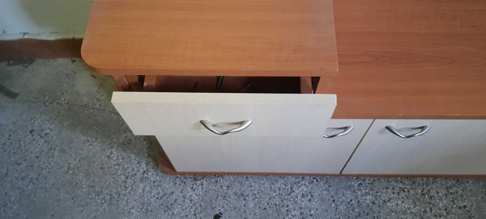 Портманто,шкаф за обувки и огледало