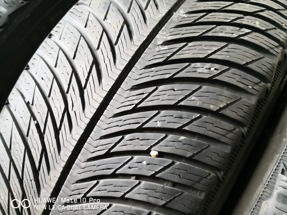 235 55 17 Michelin 17 цола гуми dot 2821