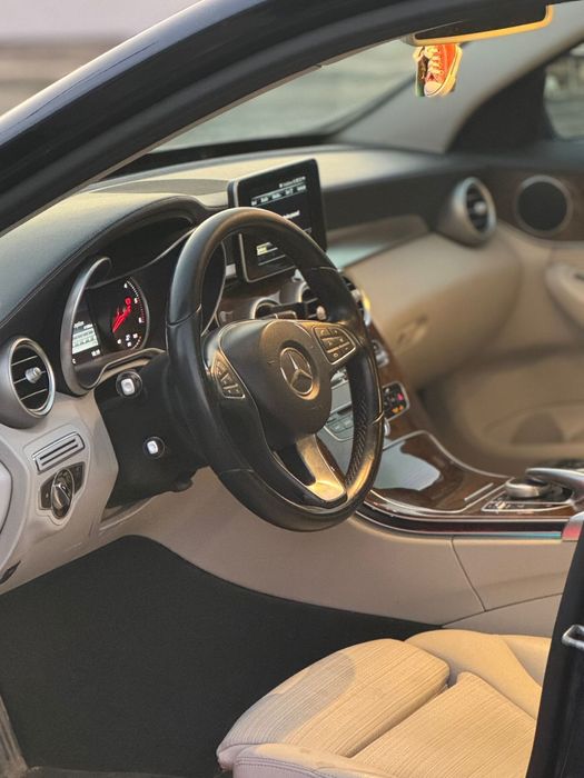 Vand Mercedes c220 4Matic An fabricatie 2016