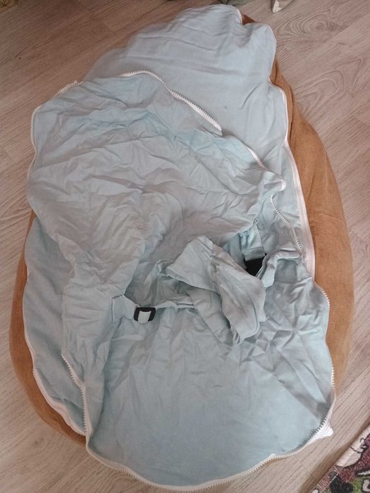 Бебешки пуф за релакс