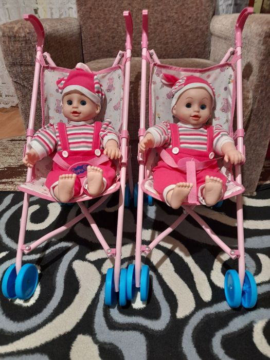 Jucării pentu fete sunt noi