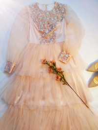 Дизайнерское Платье вечернее от Алия Туман недорого 29000тг
