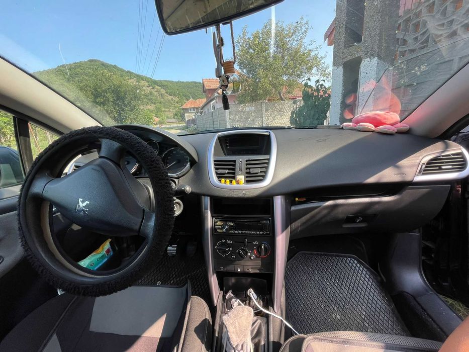 Vand Peugeot 207 CC - 1.6 benzina 120 CP