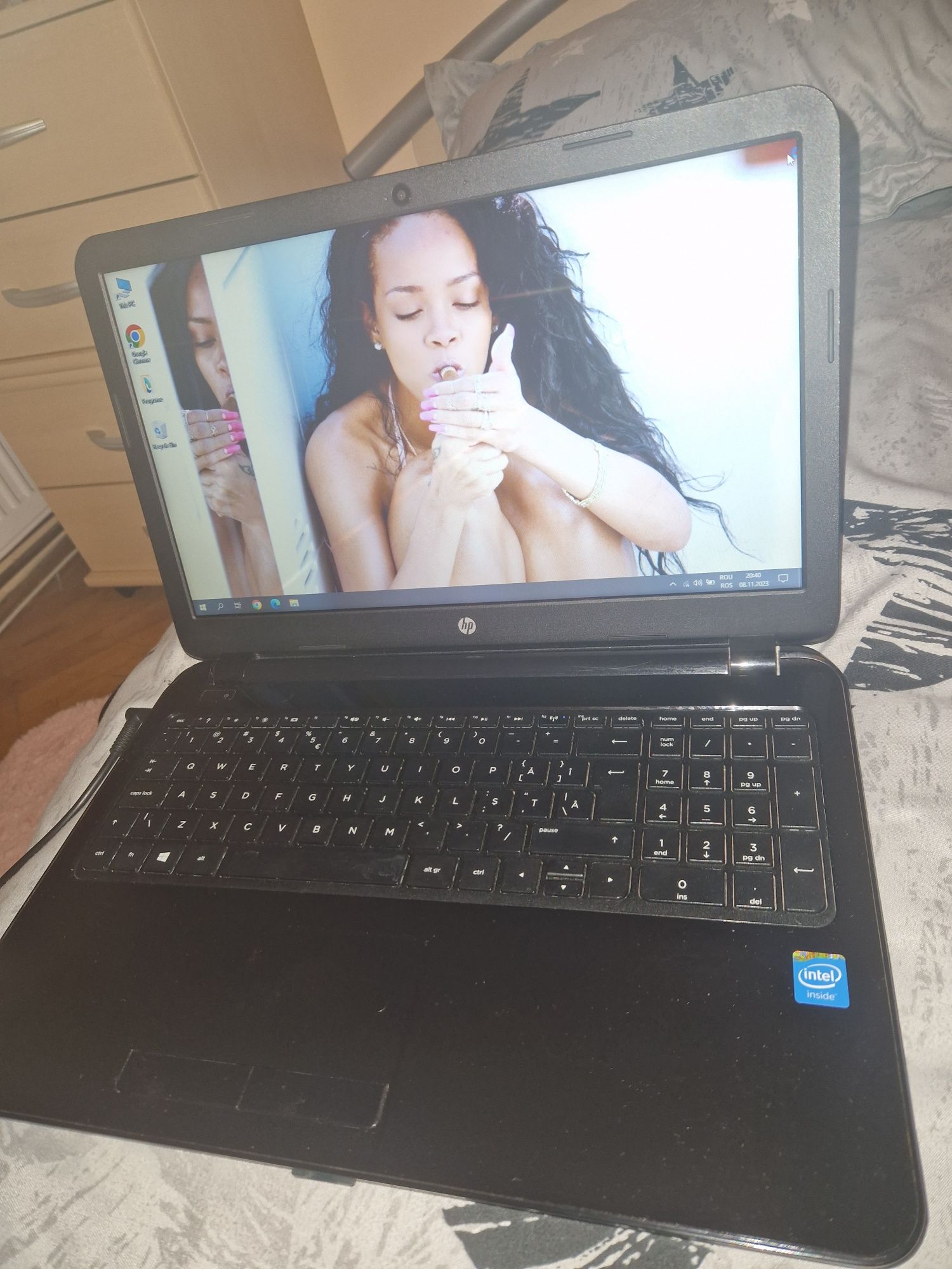 Laptop HP 2015 slim