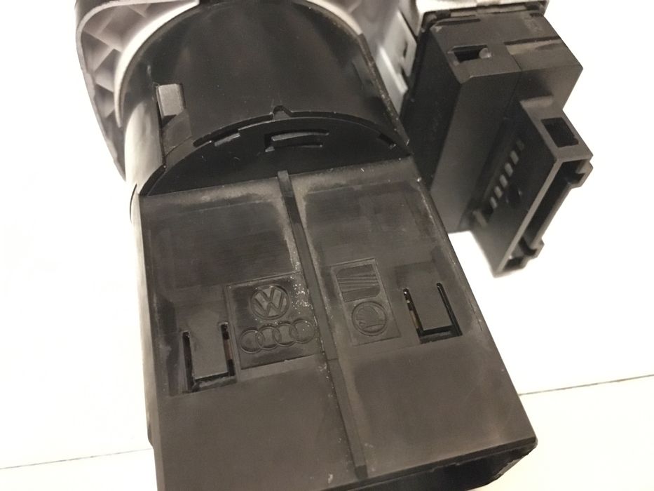 Bloc Lumini Audi A3 8L Seat Leon 1M1 Toledo 2 8L1941531E