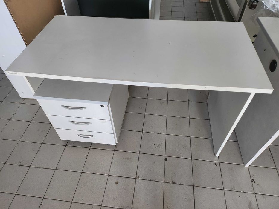 Vand mobilier birou pal