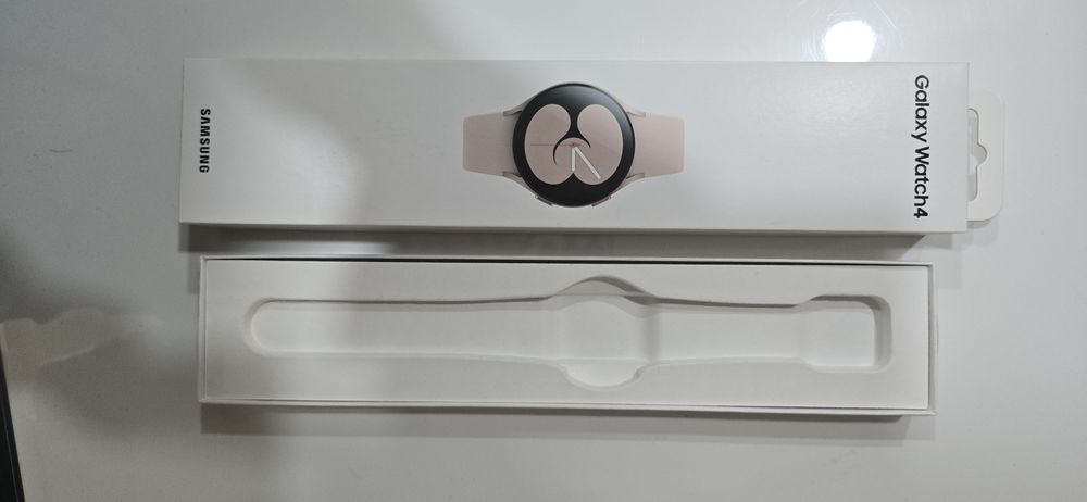 Samsung Galaxy Watch4                     [Iphone,huawei,xiaomi]