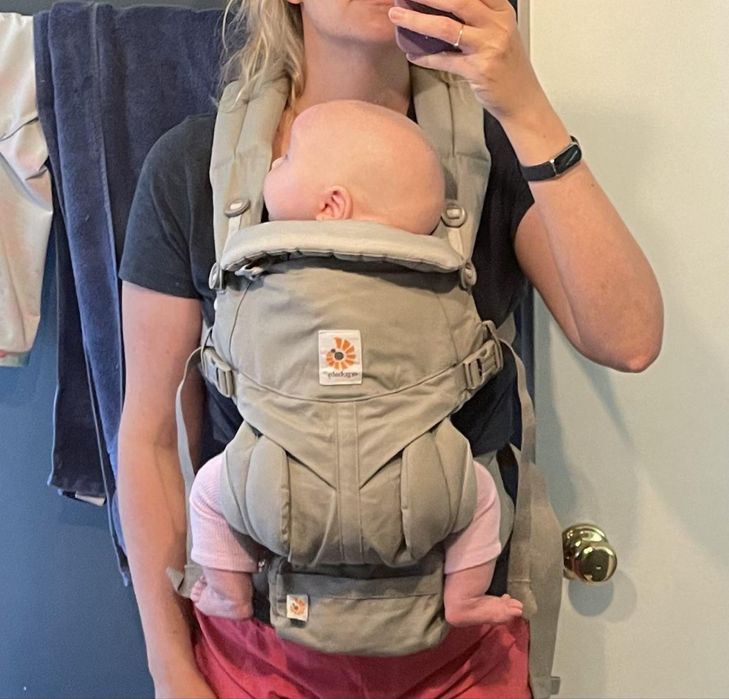 Marsupiu Ergobaby Omni 360 cu Husa de iarna originala