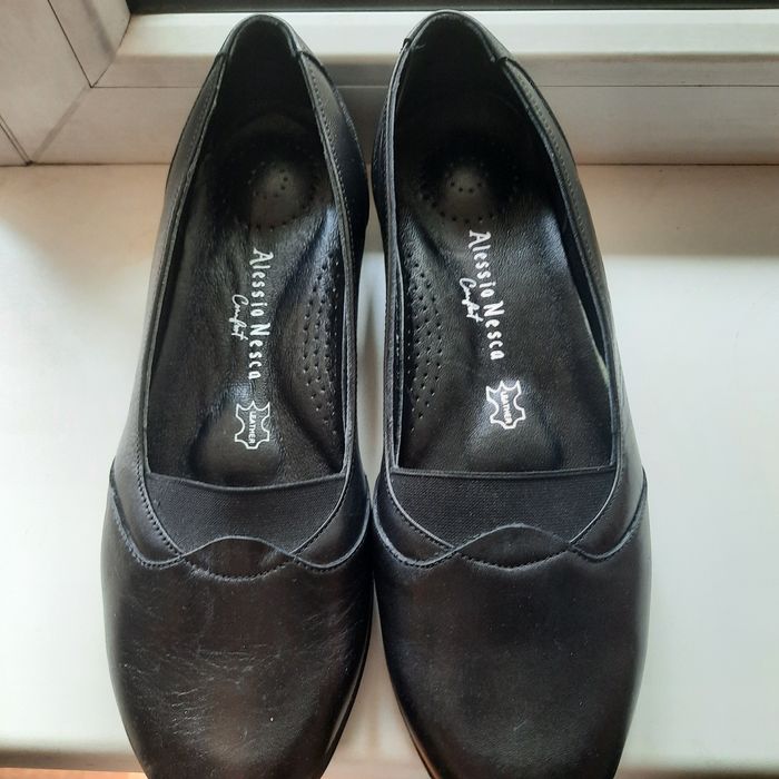 Продам  обувь женскую  балетки