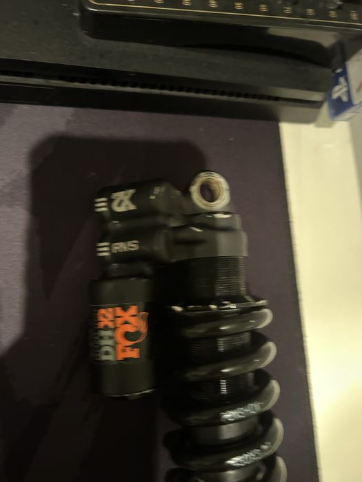 Рамка Nukeproof dissent 2022 и шок fox dhx2