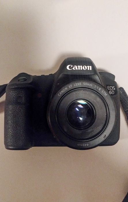Canon 6d cu obiective și blitz