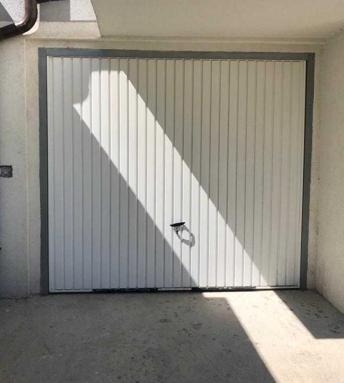 Самостоятелен гараж под наем