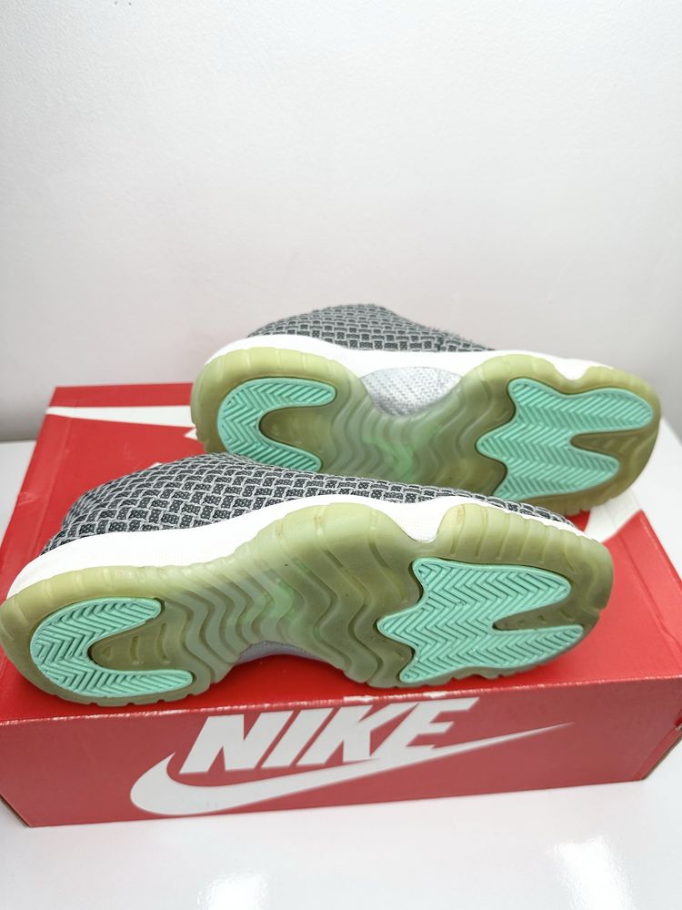 Air Jordan Future  (37) Маратонки