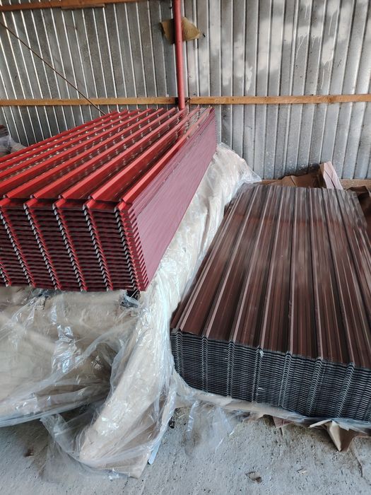 Tabla cutata și colorata la cel mai mici preturi cu transport gratuit