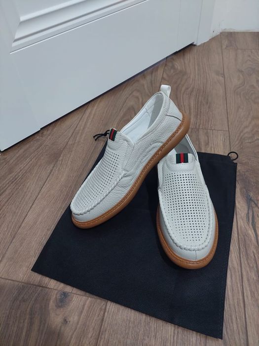 Продам мужские туфли