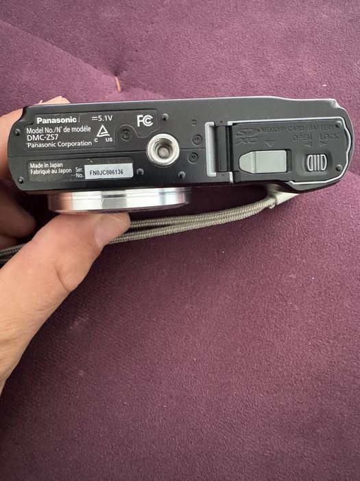 Компактен дигитален фотоапарат Panasonic DMC-ZS7