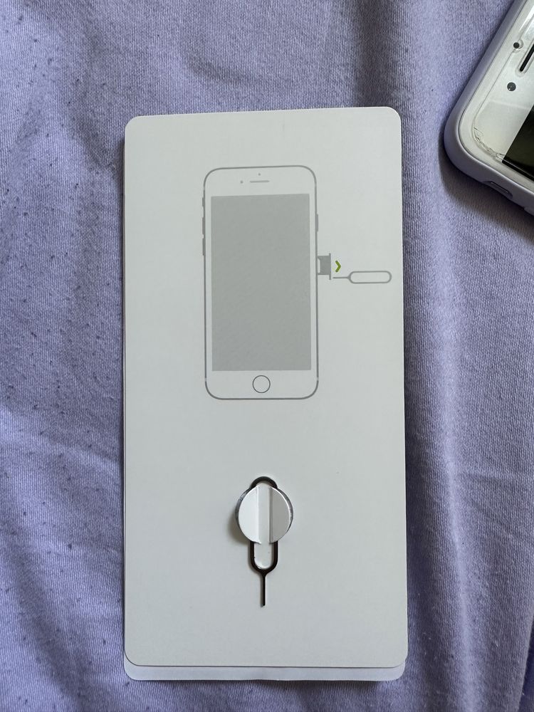 Iphone 8 64 GB Silver / бял